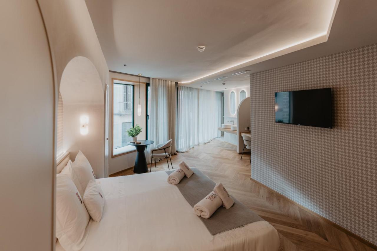 Hotel Petit Luxe Terrassa Dış mekan fotoğraf