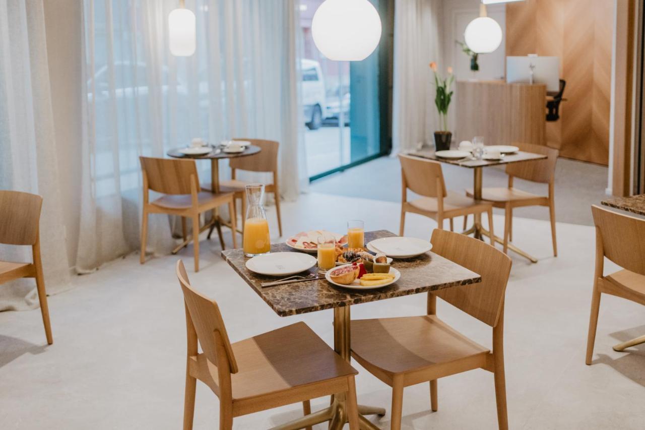 Hotel Petit Luxe Terrassa Dış mekan fotoğraf
