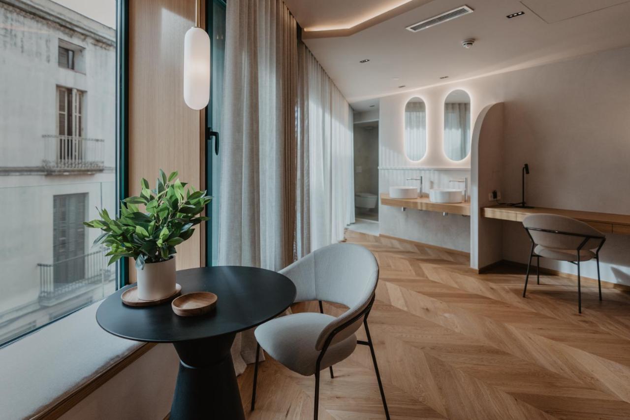 Hotel Petit Luxe Terrassa Dış mekan fotoğraf
