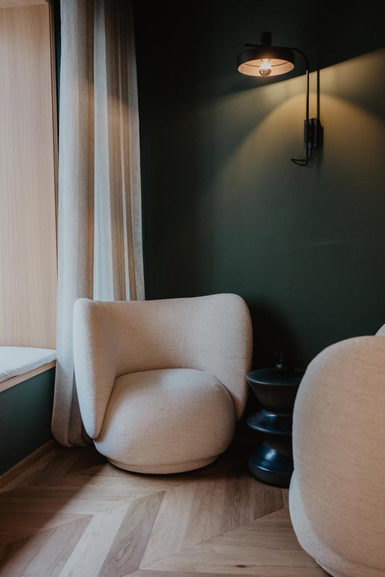 Hotel Petit Luxe Terrassa Dış mekan fotoğraf
