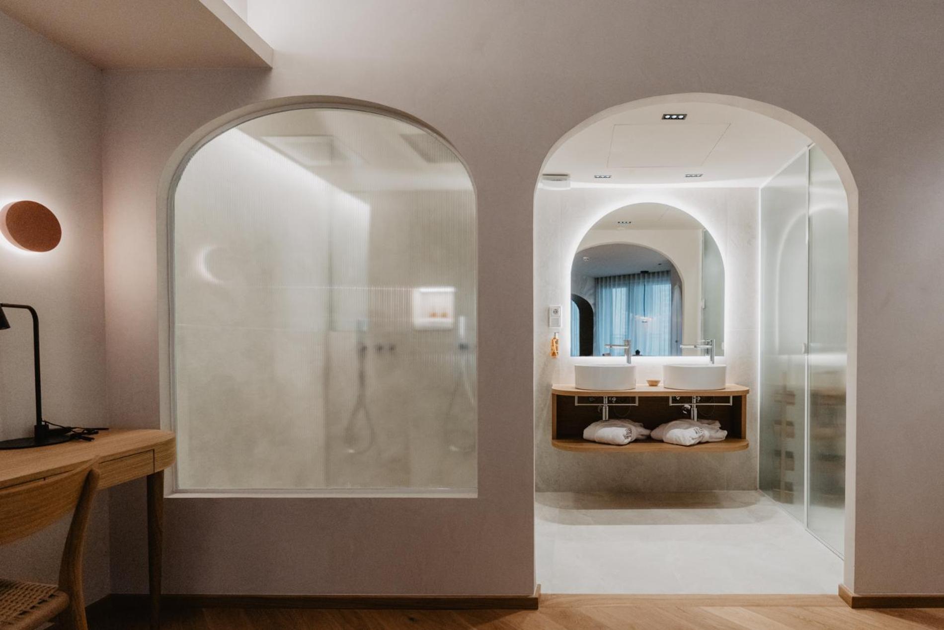 Hotel Petit Luxe Terrassa Dış mekan fotoğraf